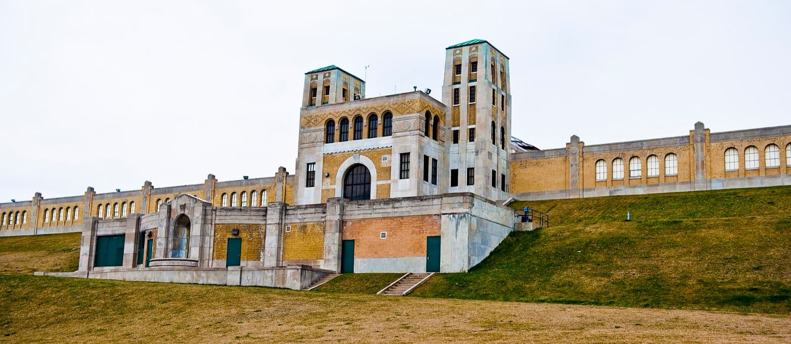 Water Treatment & Industrial Chemical Processing Plant